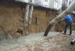 Coulage pour reprise en Sous-Oeuvre pour un parking