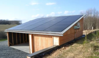 Couverture avec panneaux solaires - CMBM