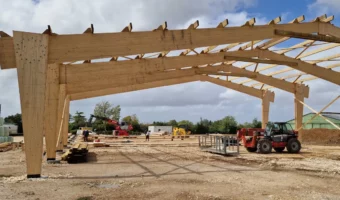 Bâtiment industriel en construction - CMBM